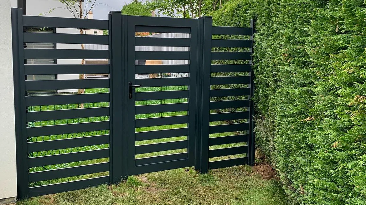 Aluminum Fence & Gate